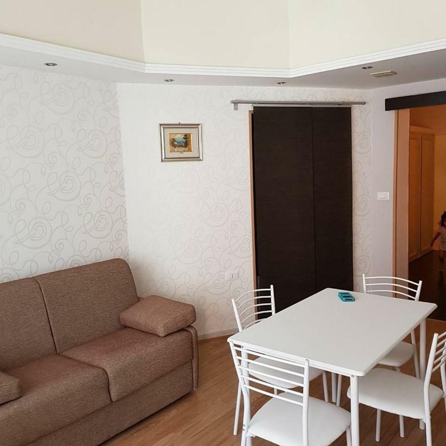 Vila Casa Lorenzo Pozzallo Exteriér fotografie